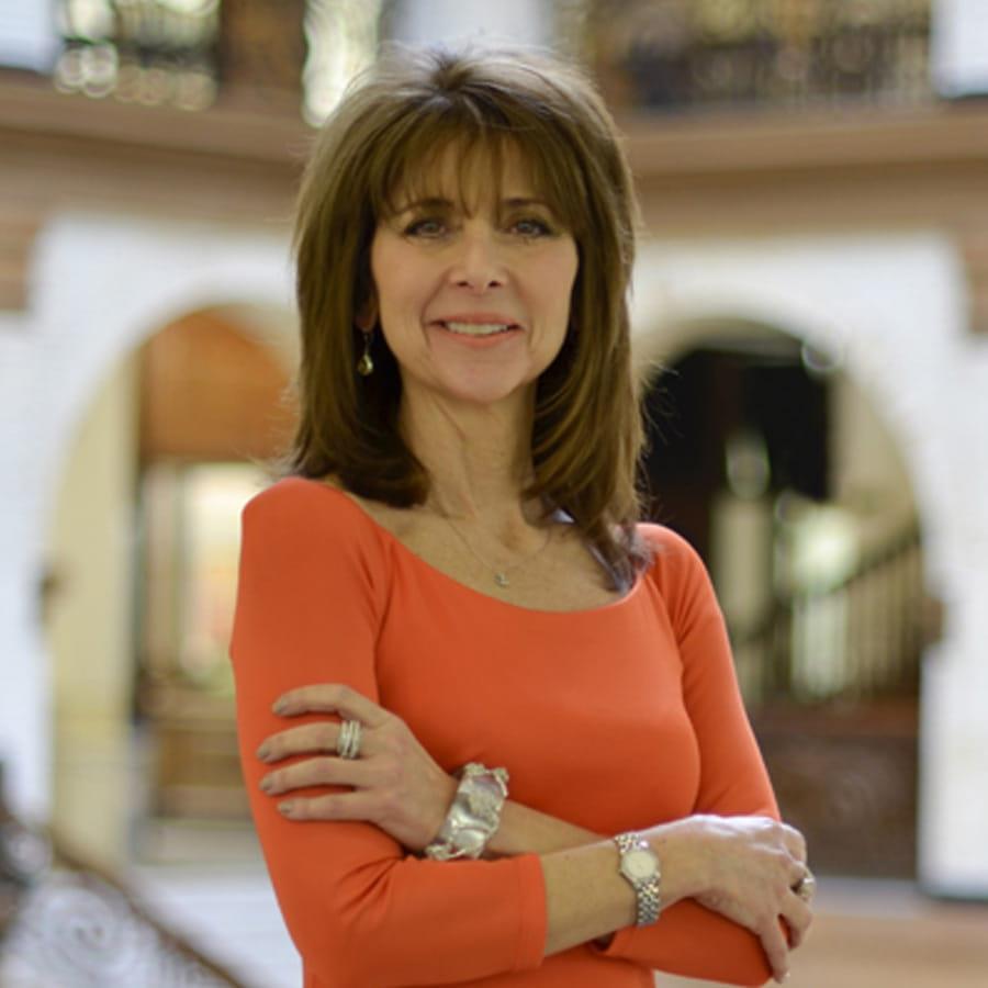 Donna DeCarolis